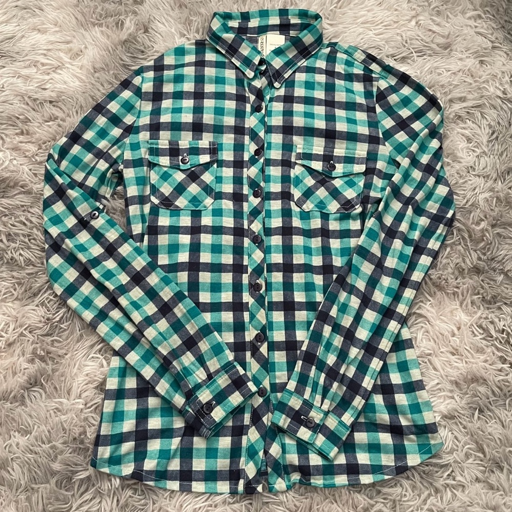 Used Plaid Shirt Perfect for Fall! Size Small